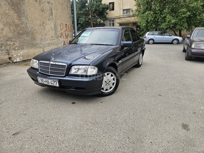 Mercedes C 180-19