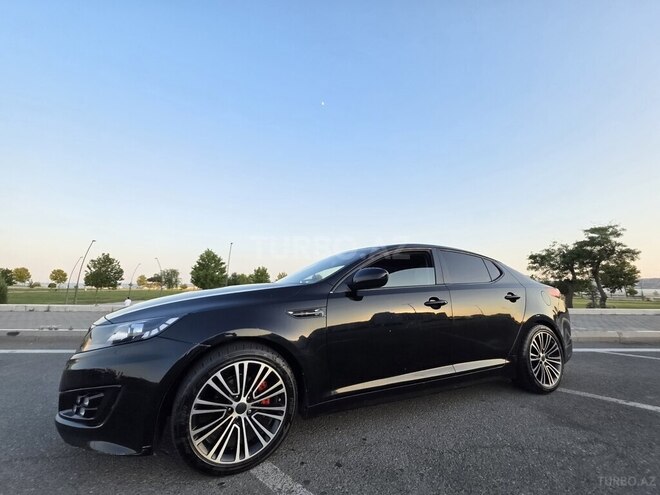 Kia K5-4