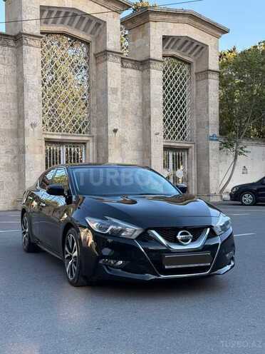 Nissan Maxima-2