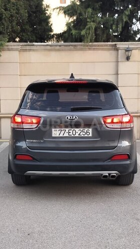 Kia Sorento-4