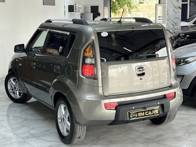 Kia Soul-13