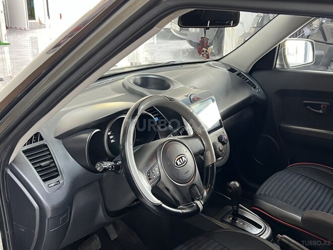 Kia Soul-19