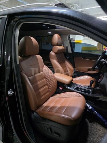 Kia Sorento-7