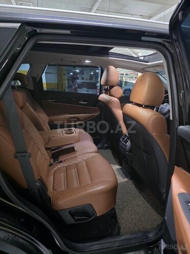 Kia Sorento-6