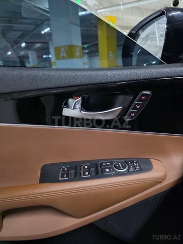 Kia Sorento-14
