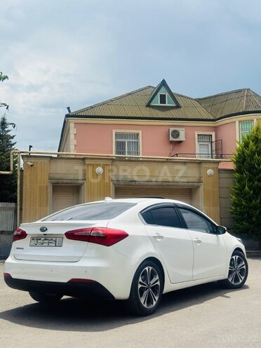 Kia Cerato-7