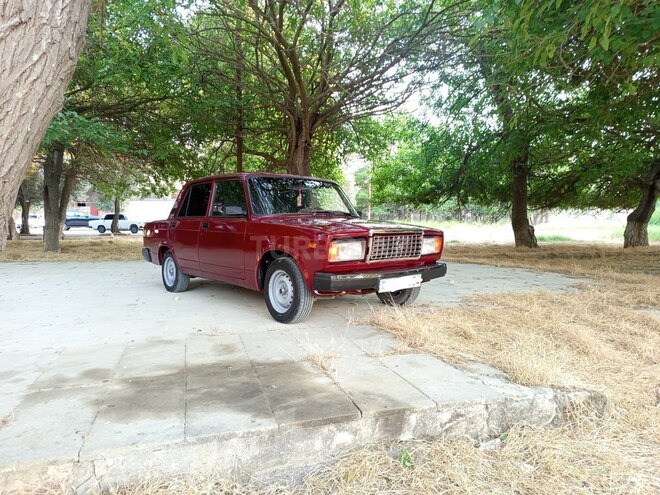 LADA (VAZ) 2107-11