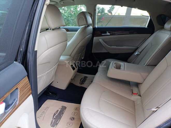 Hyundai Sonata-8