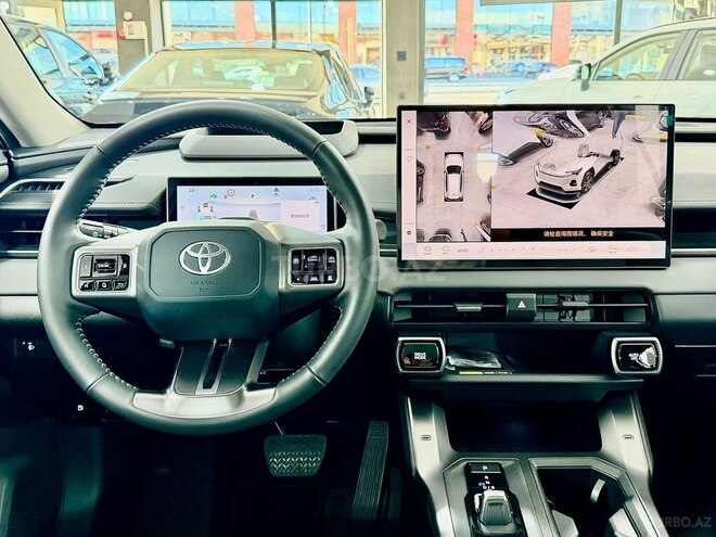 Toyota Wildlander-16