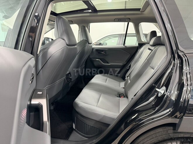 Toyota Wildlander-13