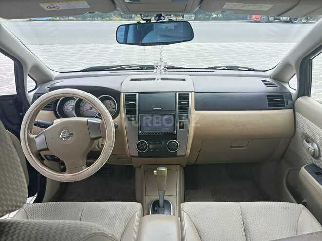 Nissan Tiida-9