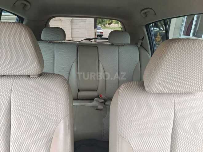 Nissan Tiida-10