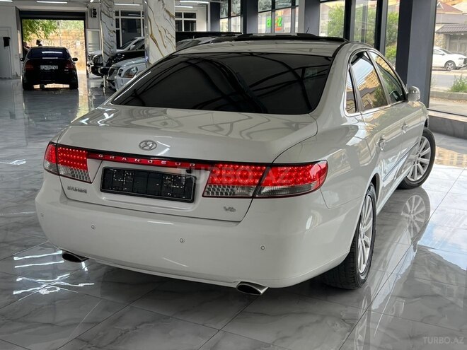 Hyundai Grandeur-10
