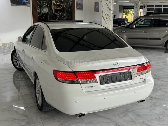 Hyundai Grandeur-13