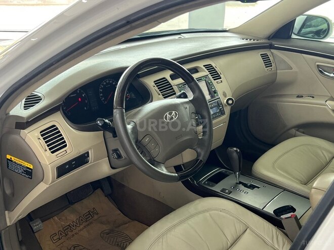 Hyundai Grandeur-21