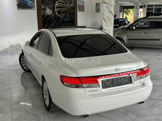 Hyundai Grandeur-15