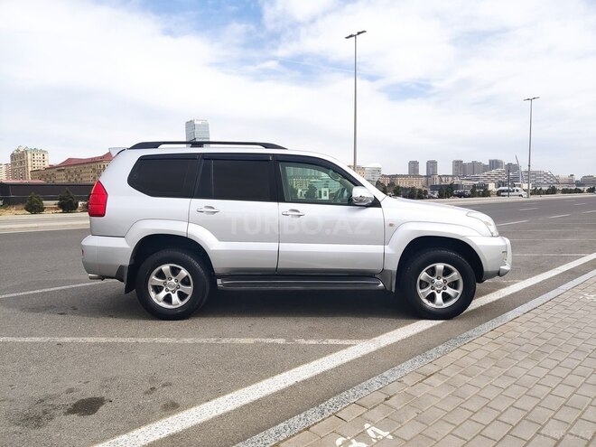 Toyota Land Cruiser Prado-6