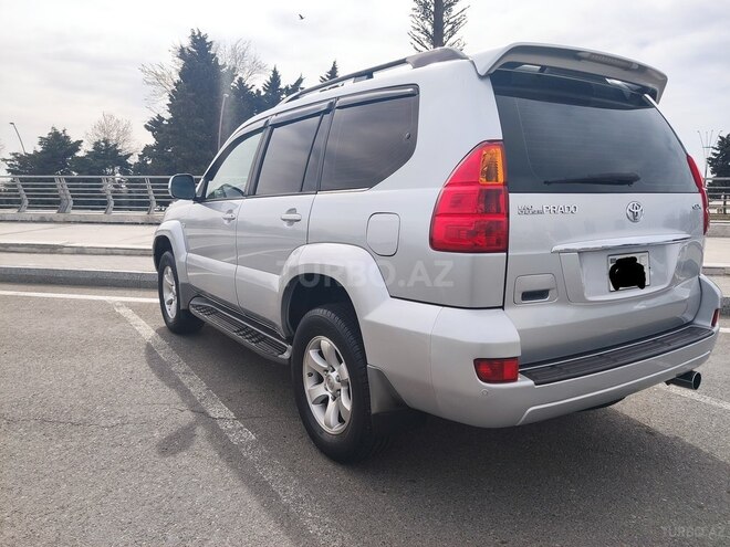 Toyota Land Cruiser Prado-7