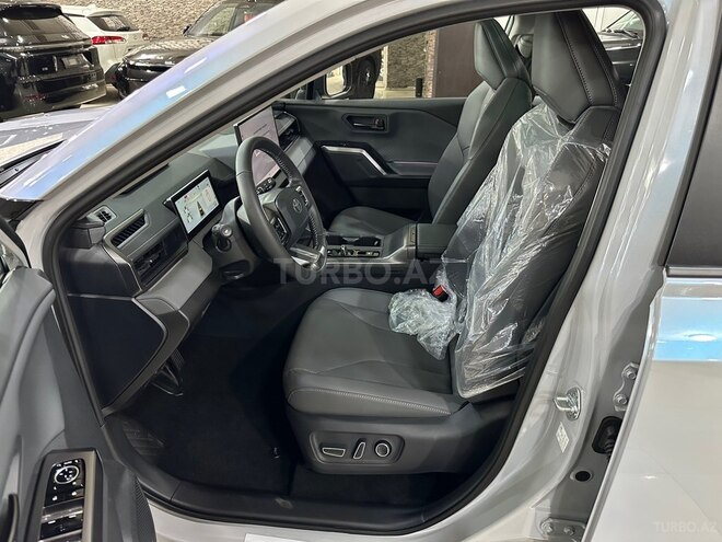 Toyota Wildlander-8