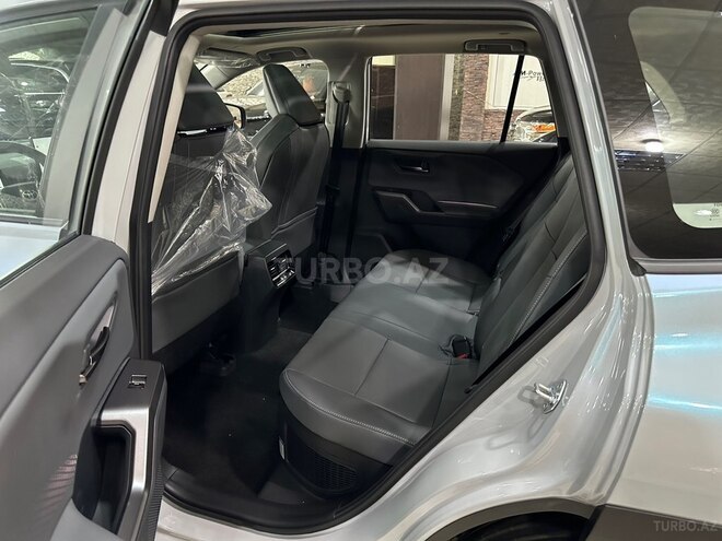 Toyota Wildlander-15