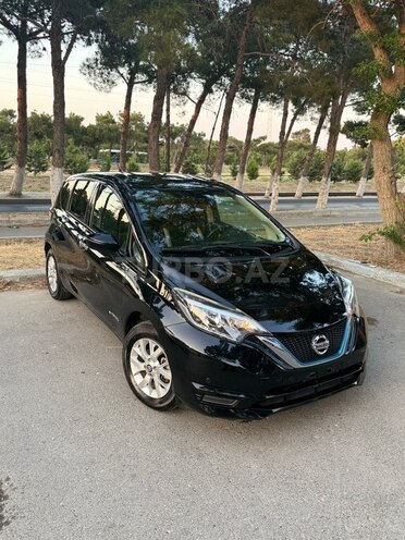 Nissan Note-6