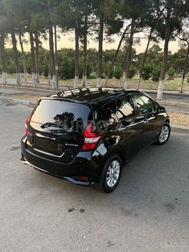 Nissan Note-11