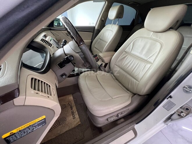 Hyundai Grandeur-25