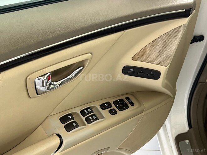 Hyundai Grandeur-22