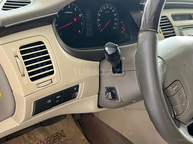 Hyundai Grandeur-23