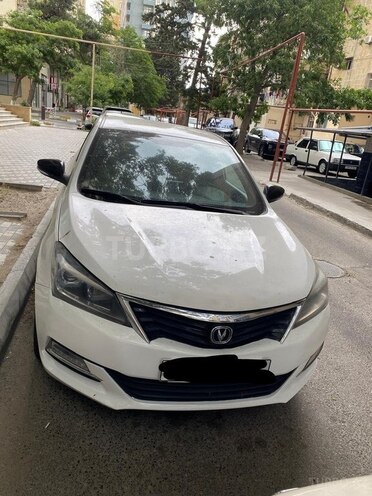 Changan Alsvin V7-4