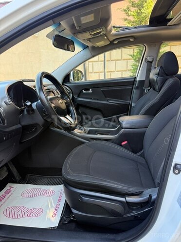 Kia Sportage-13