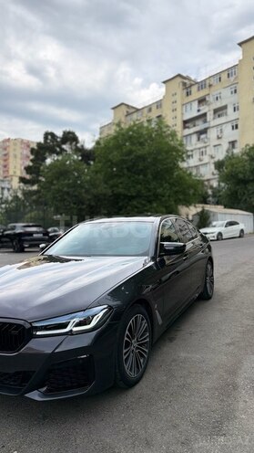 BMW 530e-3