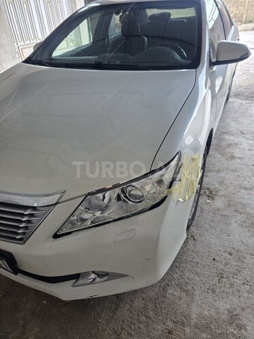 Toyota Camry-4