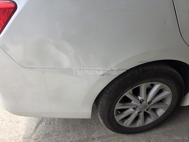 Toyota Camry-9