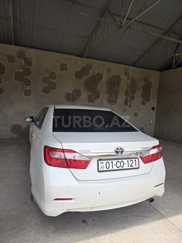 Toyota Camry-8
