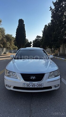 Hyundai Sonata-1