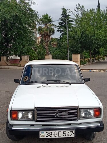 LADA (VAZ) 2107-1