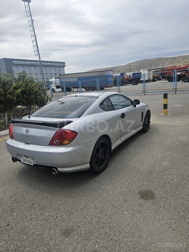 Hyundai Coupe-4