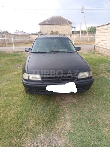 Opel Astra-1