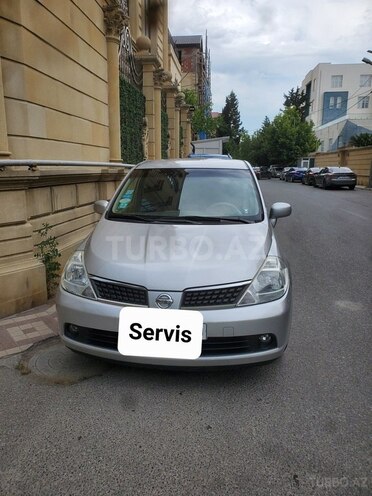 Nissan Tiida-1