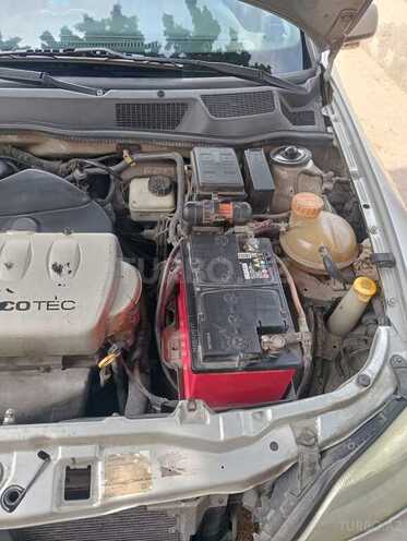 Opel Astra-12