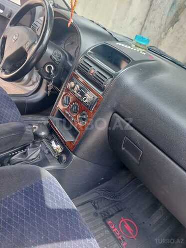 Opel Astra-10