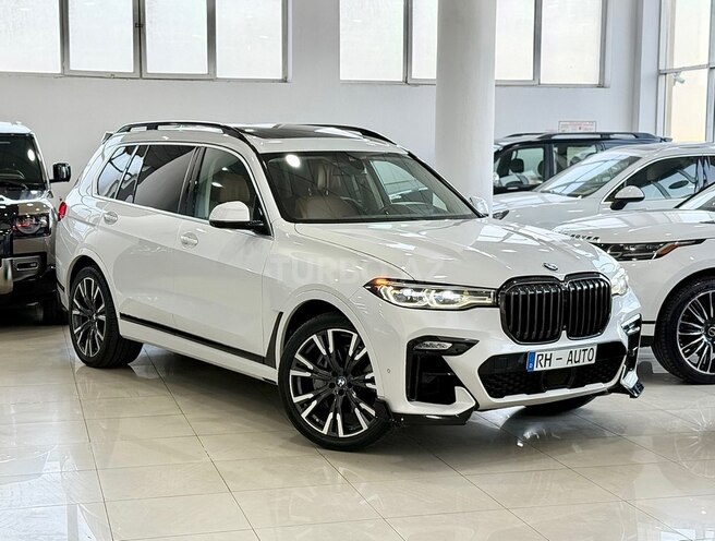 BMW X7-1