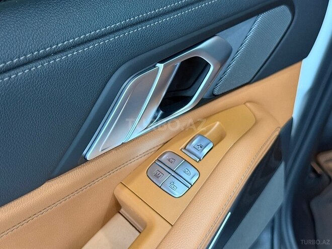 BMW X7-19