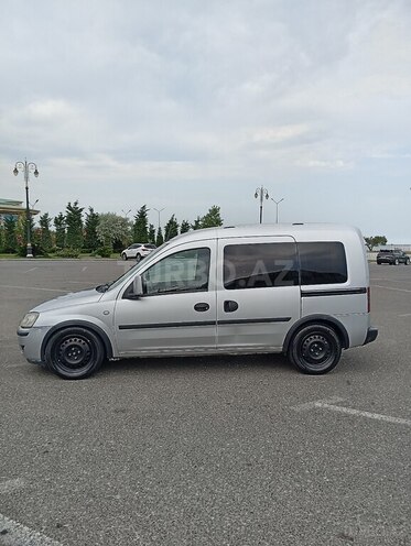 Opel Combo-4
