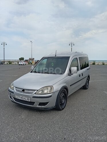 Opel Combo-2
