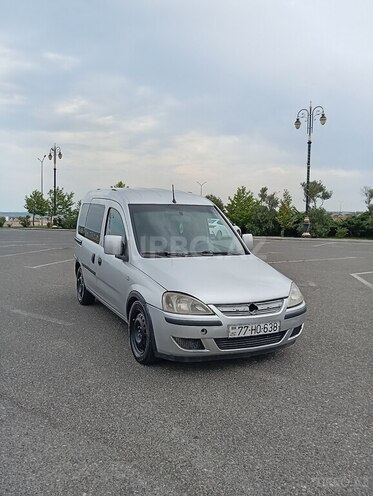 Opel Combo-3