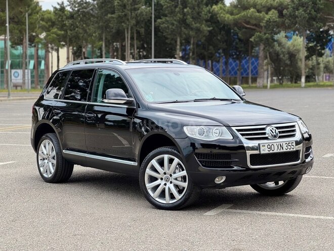 Volkswagen Touareg-2