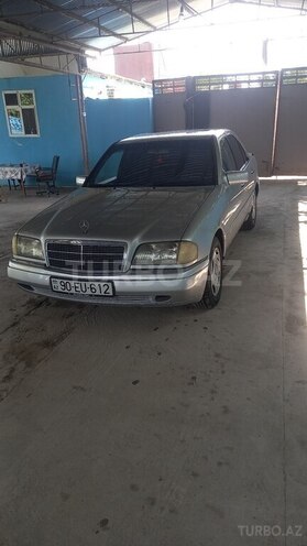 Mercedes C 220-6