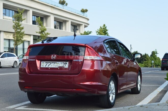 Honda Insight-8